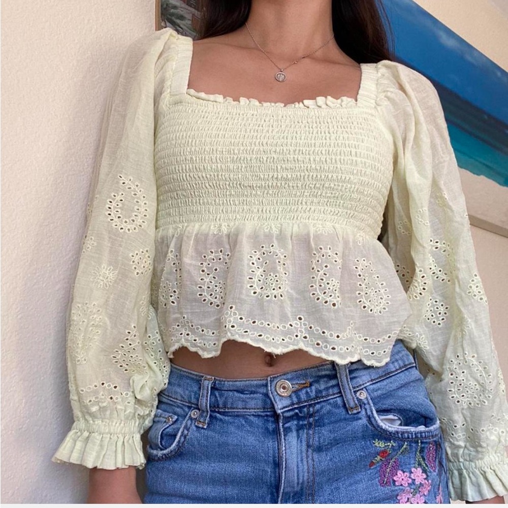 American Eagle babydoll top puff long sleeve size Large K-22
